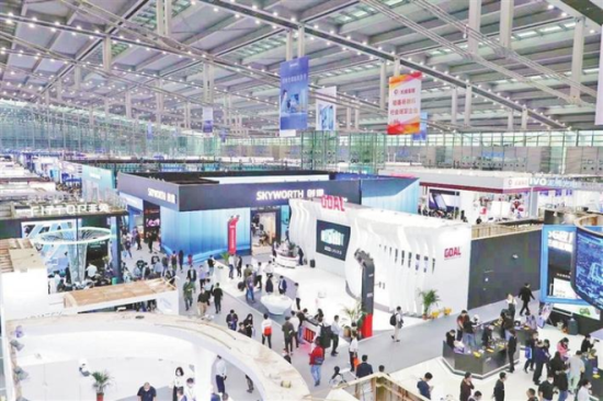 第九届中国电子信息博览会在深圳会展中心圆满收官